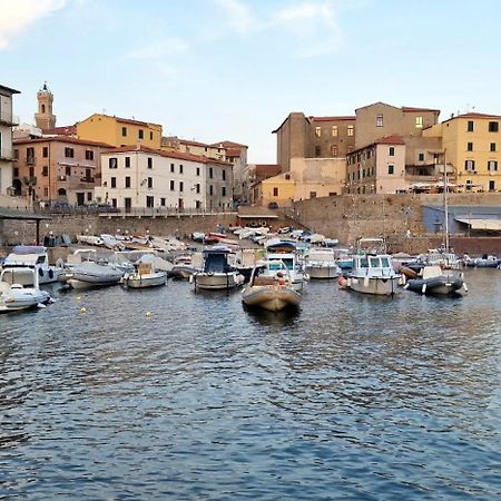 Casa Ilanfra - Appartamenti Gabbiano, Farfalla E Stella Marina بيومبينوا المظهر الخارجي الصورة