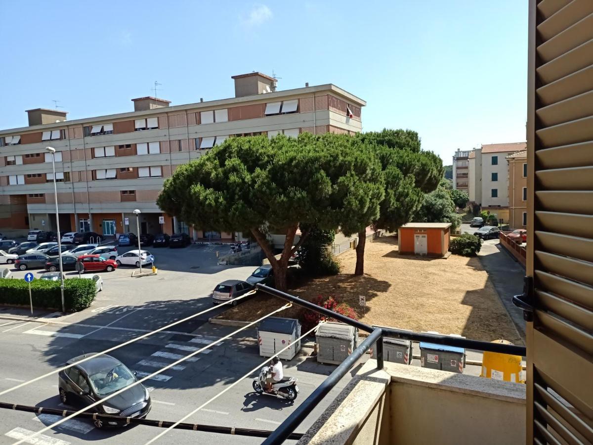 Casa Ilanfra - Appartamenti Gabbiano, Farfalla E Stella Marina بيومبينوا المظهر الخارجي الصورة