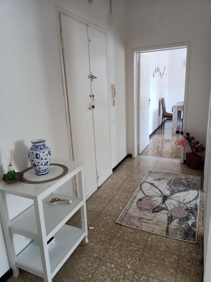 Casa Ilanfra - Appartamenti Gabbiano, Farfalla E Stella Marina بيومبينوا المظهر الخارجي الصورة