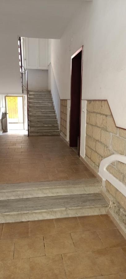 Casa Ilanfra - Appartamenti Gabbiano, Farfalla E Stella Marina بيومبينوا المظهر الخارجي الصورة
