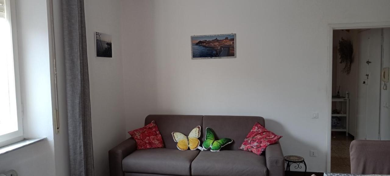 Casa Ilanfra - Appartamenti Gabbiano, Farfalla E Stella Marina بيومبينوا المظهر الخارجي الصورة