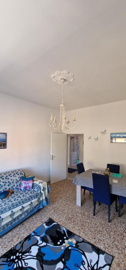 Casa Ilanfra - Appartamenti Gabbiano, Farfalla E Stella Marina بيومبينوا المظهر الخارجي الصورة