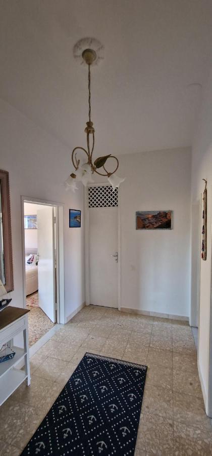 Casa Ilanfra - Appartamenti Gabbiano, Farfalla E Stella Marina بيومبينوا المظهر الخارجي الصورة